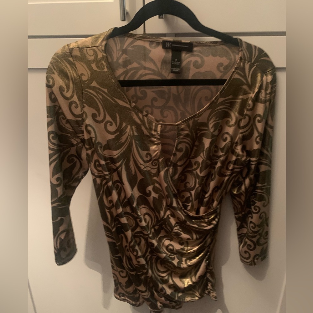 INC. Holiday Top